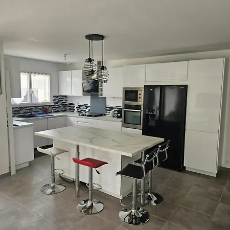 Holiday home Alicante Causses-et-Veyran